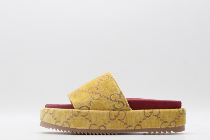 guc sandal