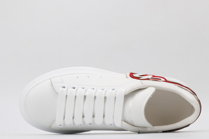 alex mcqu sneakers
