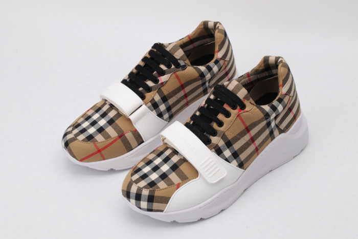 BUBERY SNEAKER