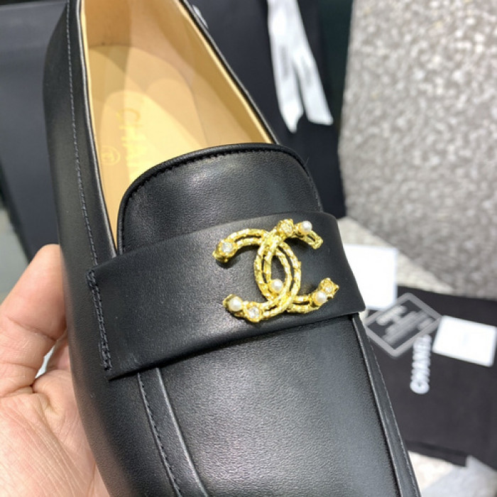 chan loafer