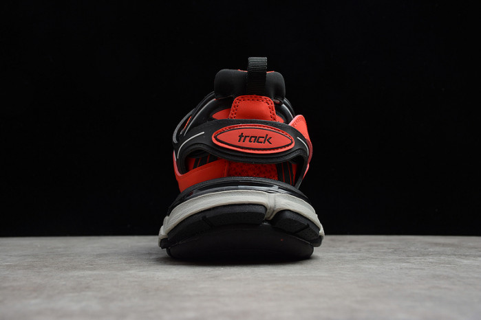 bl tess s. gomma track low sneakers red black 022509
