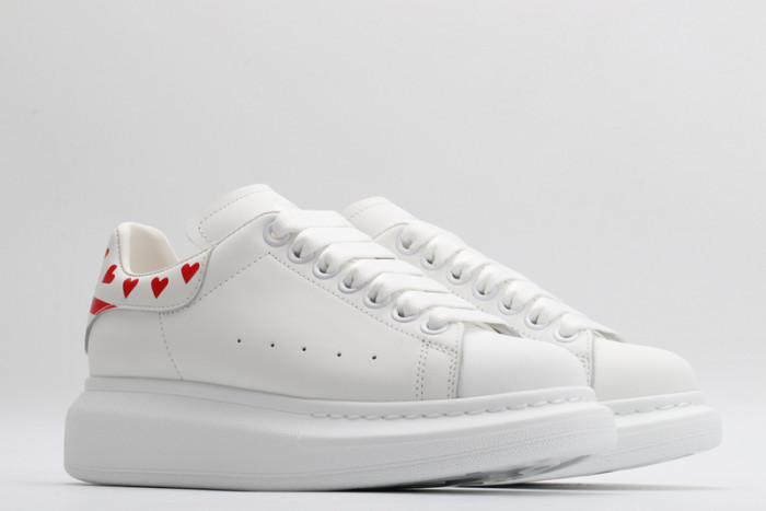 alex mcqu sneakers