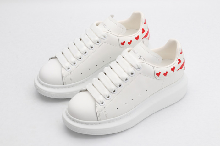 alex mcqu sneakers
