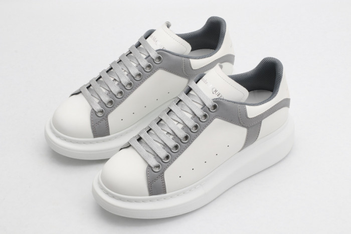 alex mcqu sneakers