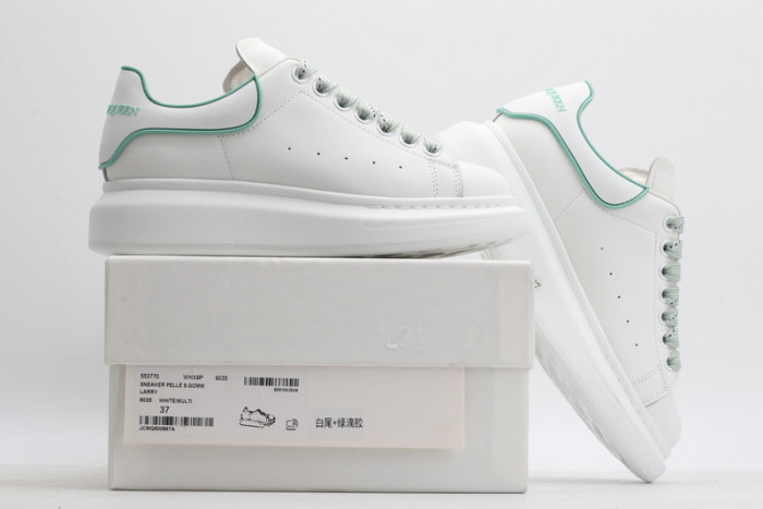 alex mcqu sneakers