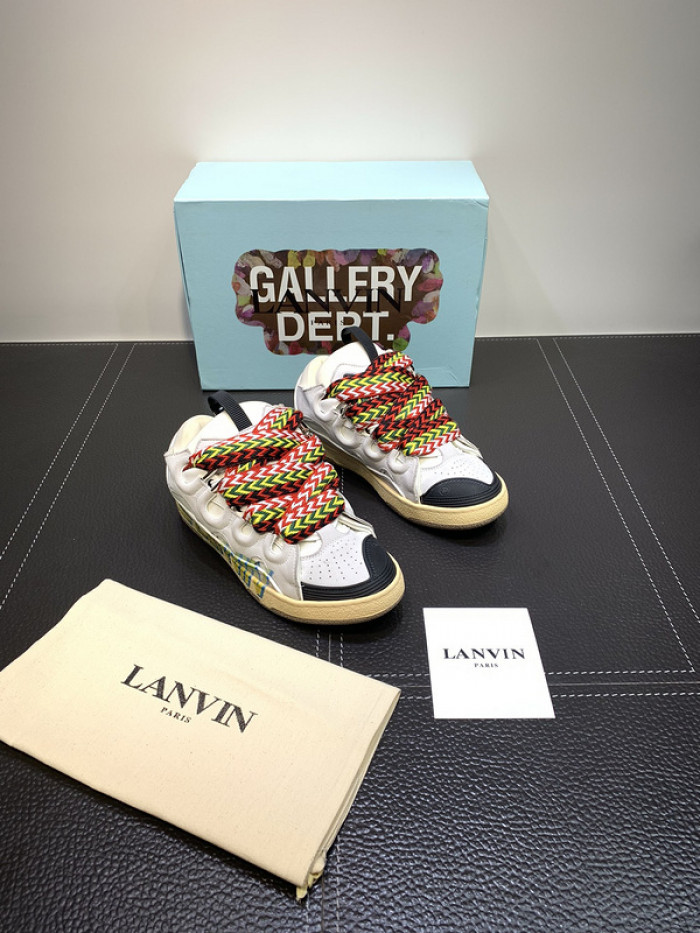 Lanu1n curb sneaker
