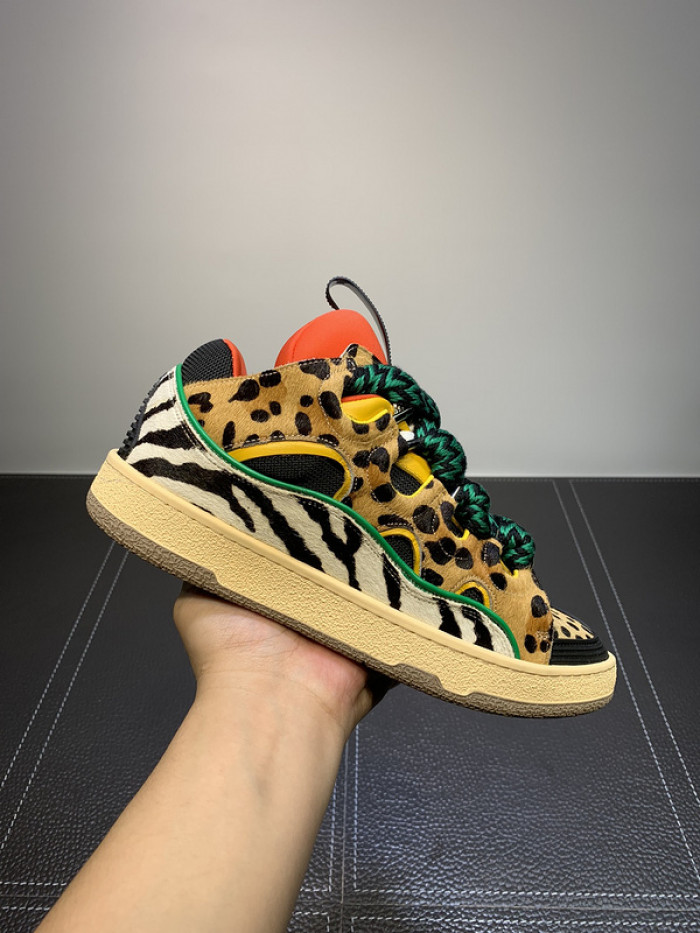 Lanu1n curb sneaker