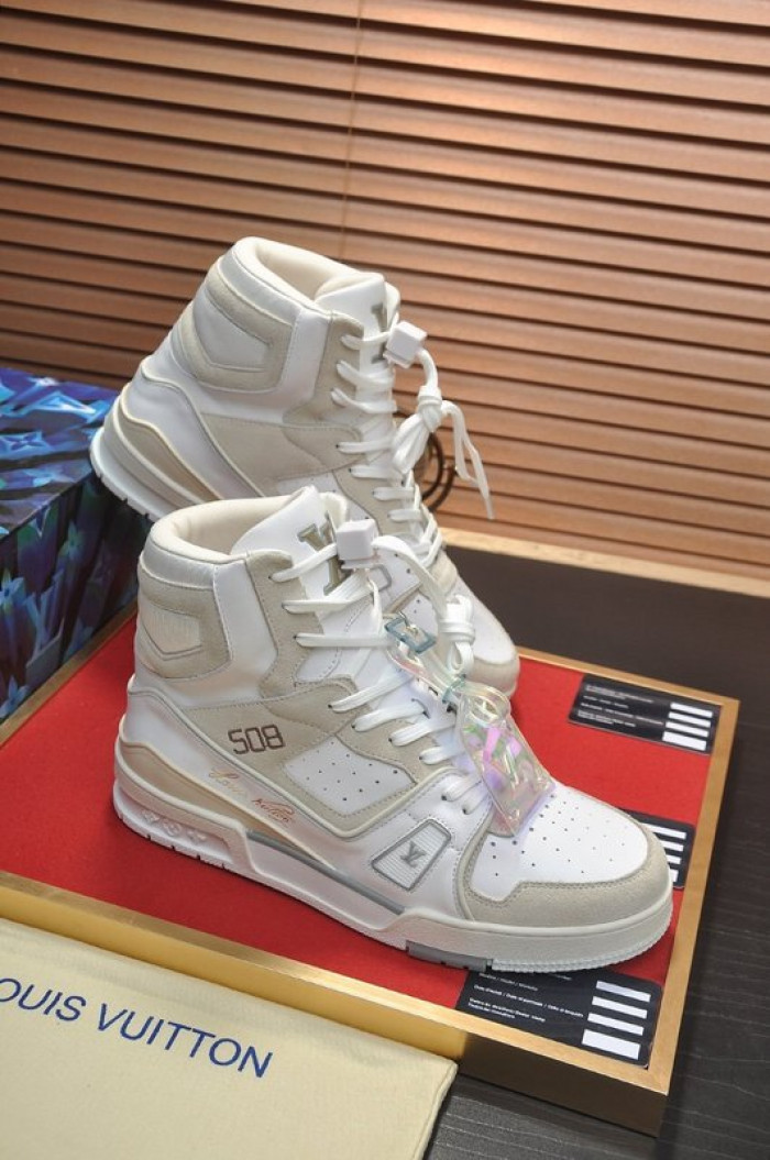 lovt sneaker