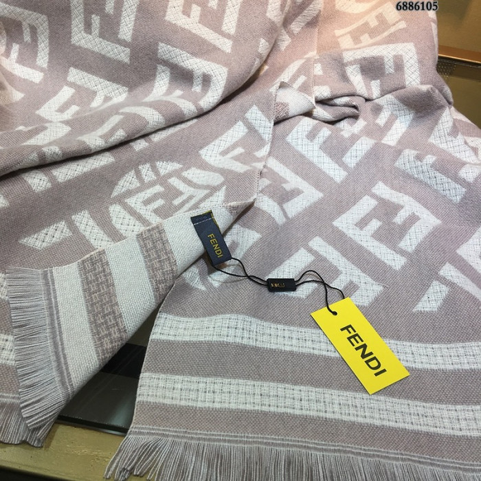 F**di scarf