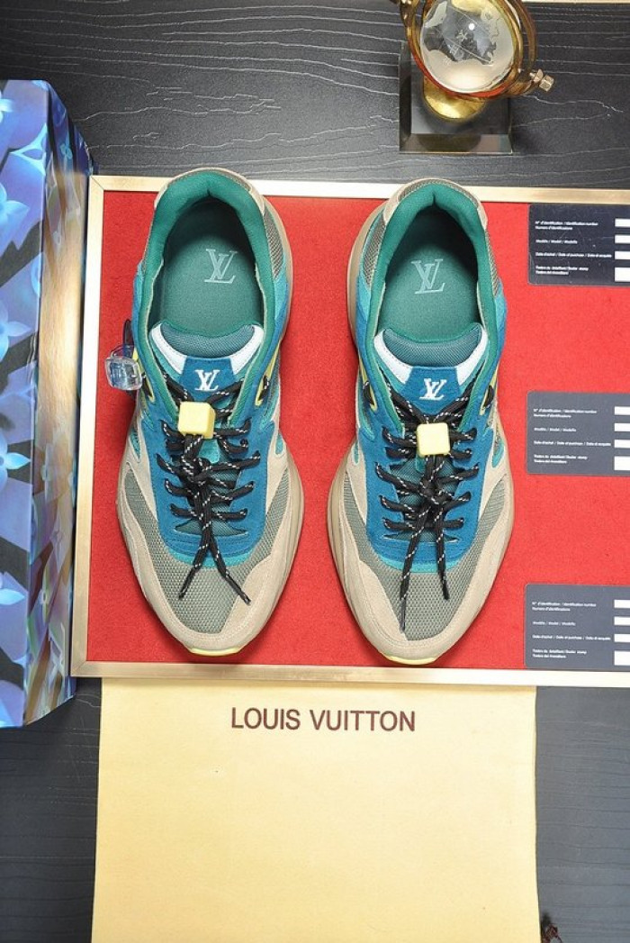 lovt sneaker