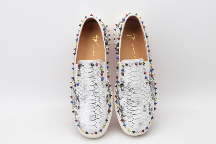 cl sneakers