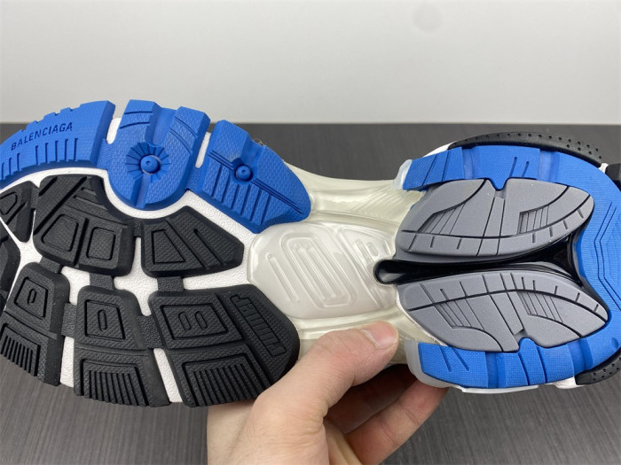Ba1en*iaga runner graffiti bcr027