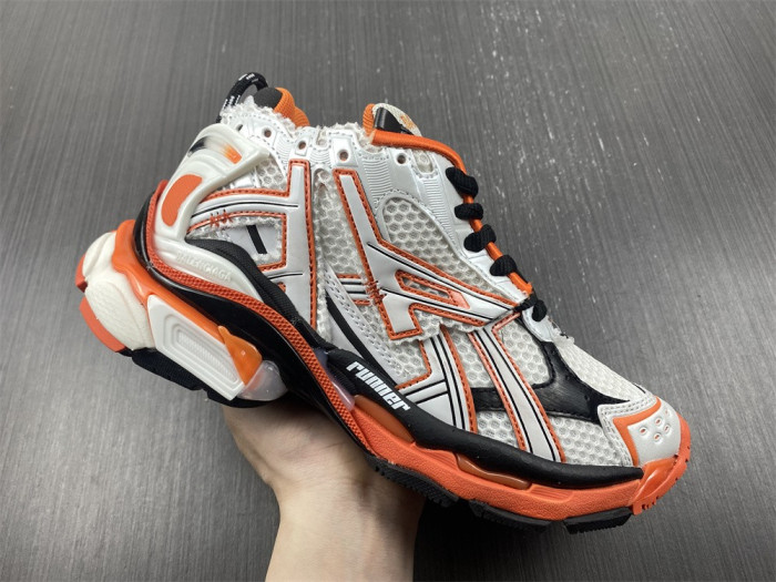 Ba*len*cia*ga runner orange 677402w3rb79051