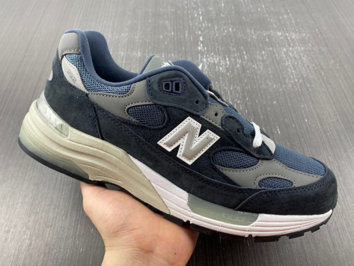 new Ba1an*e 992 navy grey m992gg
