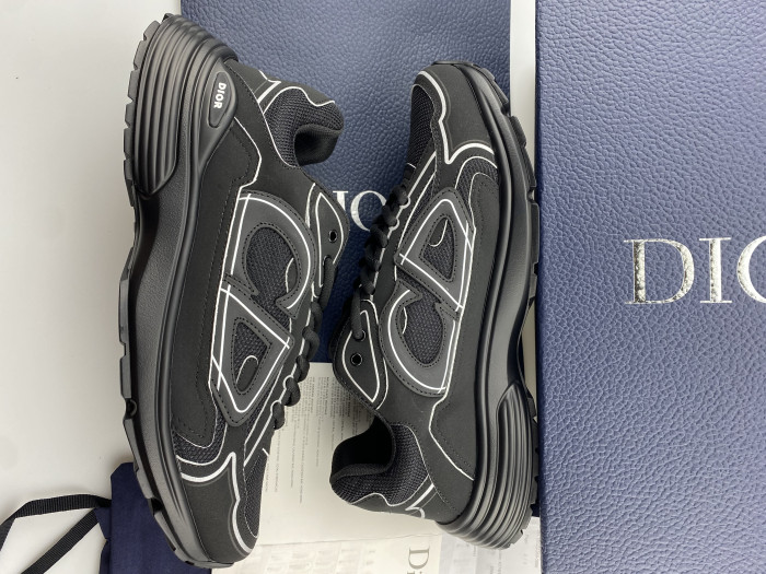 D*or b30 sneaker