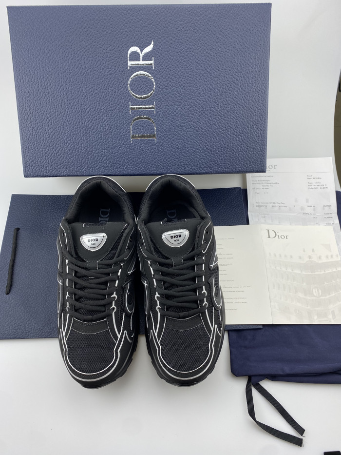 D*or b30 sneaker