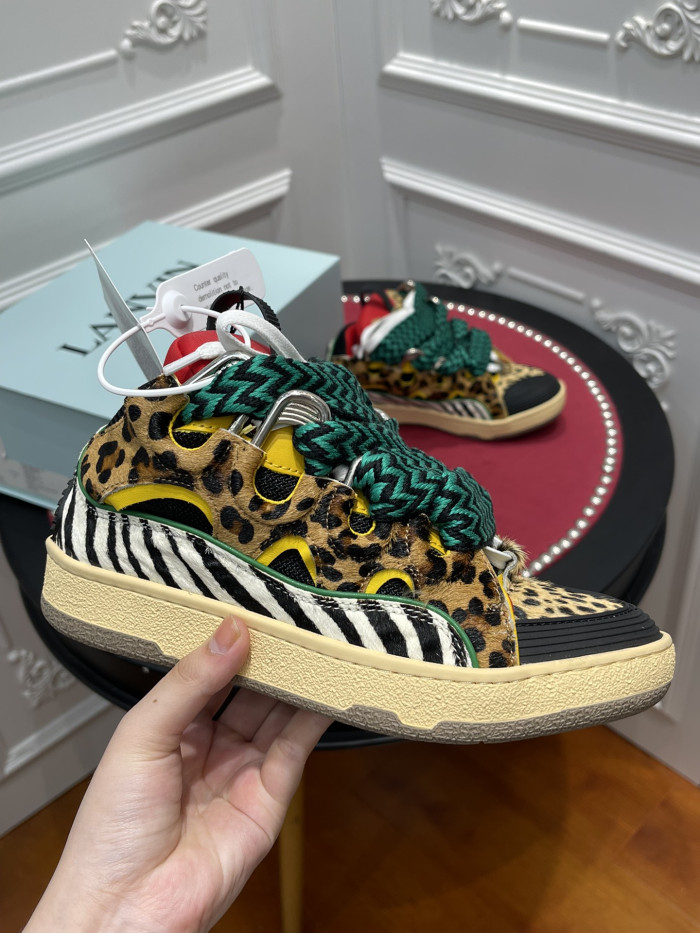Lanu1n × gallery department 5321-3