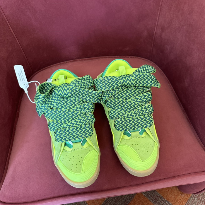 Lanu1n curb sneaker 20240820