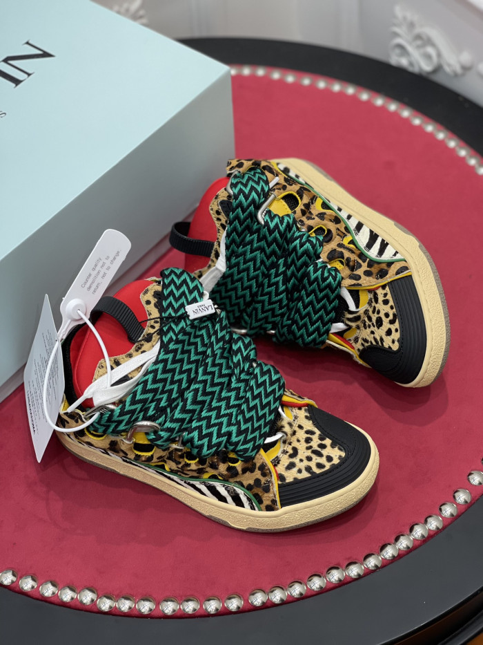 Lanu1n × gallery department 5321-3