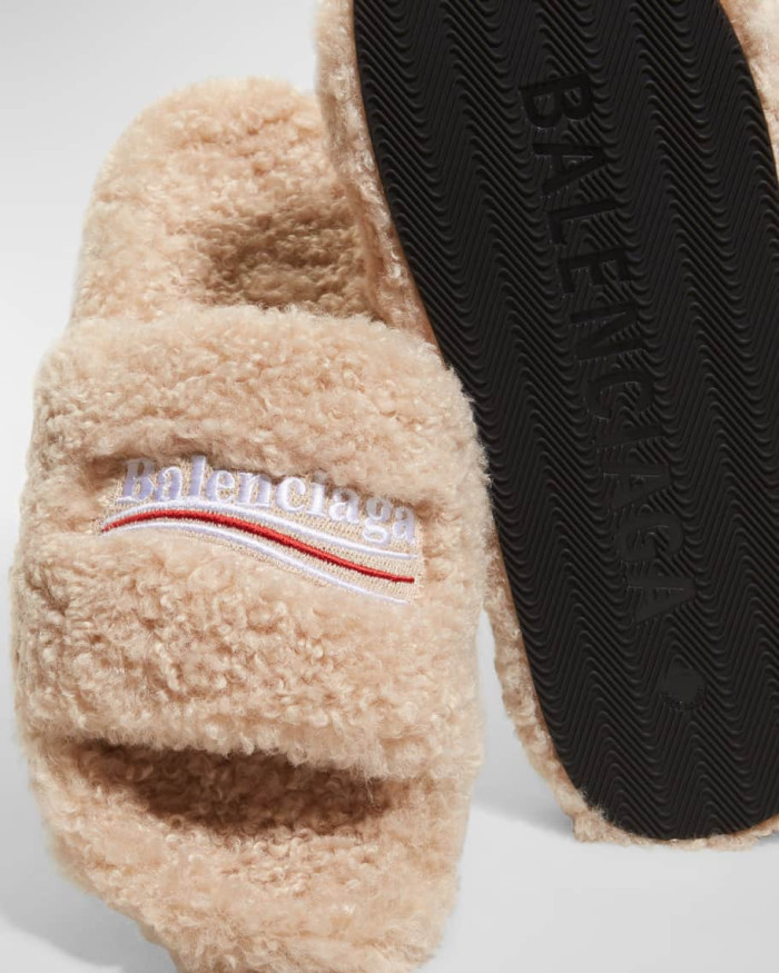 Ba1en*iaga faux fur logo slides 20241223
